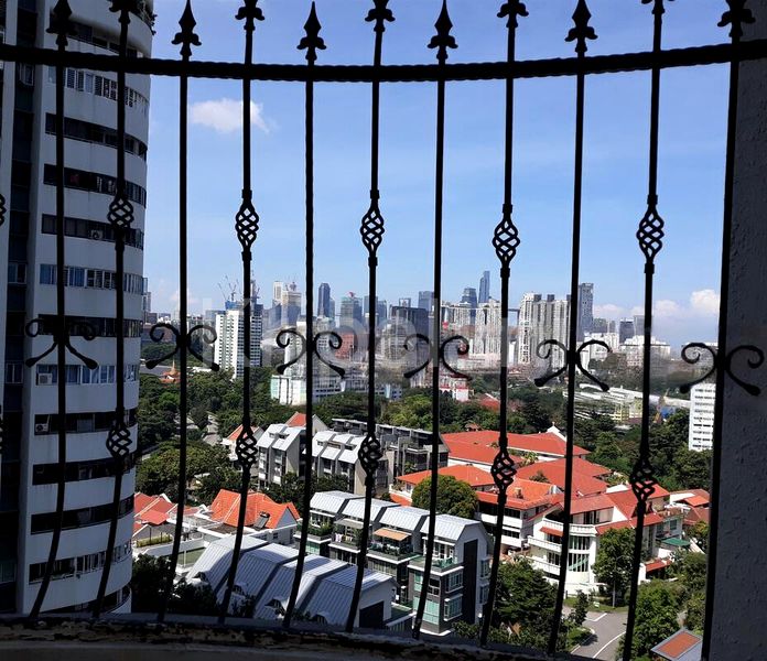 4 Bed Condo for Sale in  Teresa Ville - Image 4